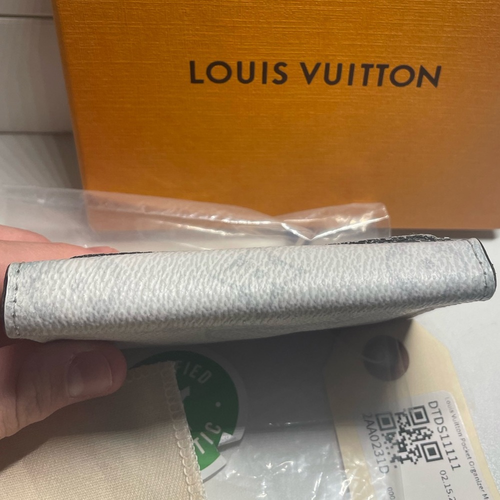 Limited edition Louis Vuitton pocket organizer - Picture 8 of 10